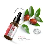Ce sérum doux au rétinol cible les signes généraux du vieillissement cutané. Diminue l’apparence des ridules et des ridules dynamiques résultant d’une perte de collagène et d’élastine, tout en unifiant la texture et le teint de la peau.